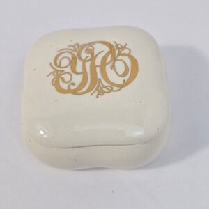 Mardois Vintage Monogrammed Ceramic Trinket Box White Gold Scalloped Jewelry